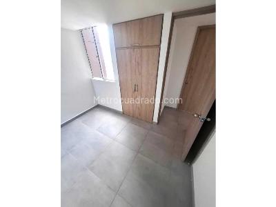 Apartamento en venta en El Guayabo, Itagüí · foto 5 de 10