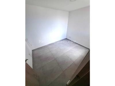 Apartamento en venta en El Guayabo, Itagüí · foto 6 de 10