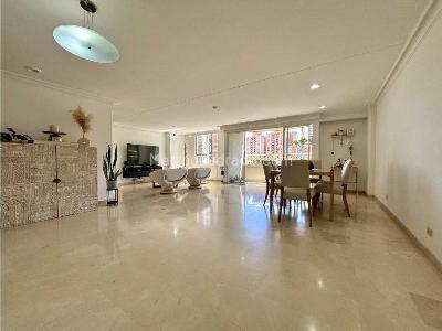 Apartamento de 3 alcobas en venta en El Tesoro, Medellín, 154 m² · foto 6 de 20