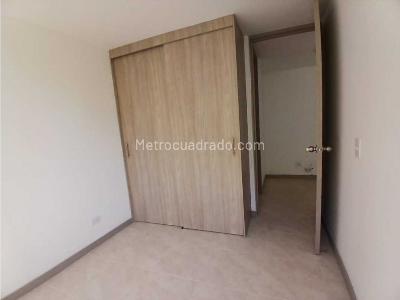 Apartamento en venta en La Cuenca, Envigado · foto 8 de 14
