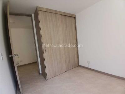Apartamento en venta en La Cuenca, Envigado · foto 9 de 14