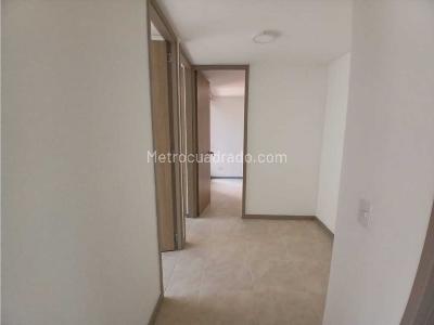 Apartamento en venta en La Cuenca, Envigado · foto 10 de 14