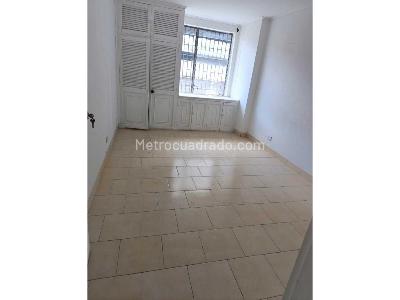 Apartamento de 4 alcobas en venta en Suramericana, Medellín, 242 m² · foto 12 de 14
