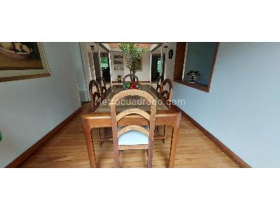 Casa de 3 alcobas en venta en Los Balsos, Medellín, 1000 m² · foto 3 de 9