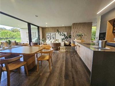 Apartamento de 3 alcobas en venta en Llano Grande, Rionegro, 152 m² · foto 3 de 19