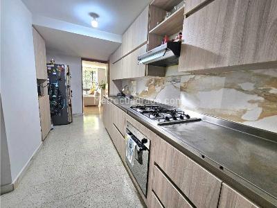Apartamento en venta en El Tesoro, Medellín · foto 7 de 20