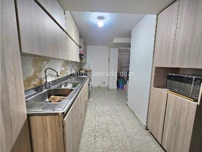 Apartamento en venta en El Tesoro, Medellín · foto 8 de 20