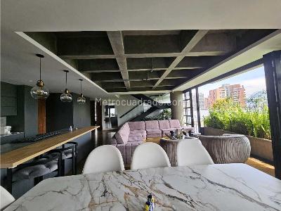 Apartamento de 4 alcobas en venta en El Campestre, Medellín, 250 m² · foto 2 de 20