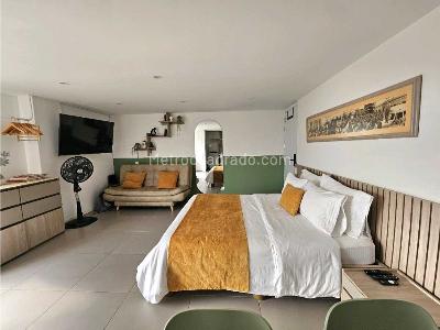 Apartaestudio en venta en La Frontera, Medellín, 29 m² · foto 2 de 9
