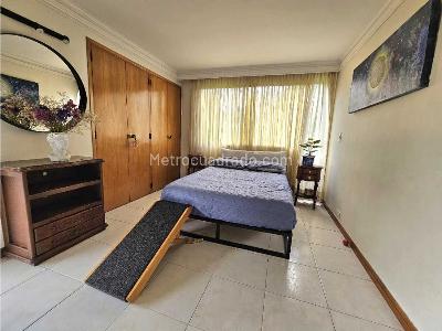 Apartamento de 3 alcobas en venta en Los Balsos, Medellín, 185 m² · foto 8 de 15