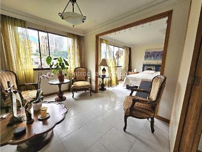 Apartamento de 3 alcobas en venta en Los Balsos, Medellín, 185 m² · foto 10 de 15