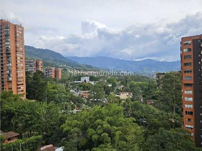 Apartamento de 2 alcobas en venta en San Lucas, Medellín, 182 m² · foto 3 de 13