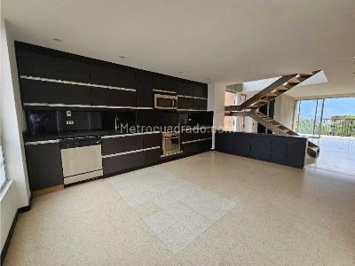 Apartamento de 2 alcobas en venta en San Lucas, Medellín, 182 m² · foto 5 de 13