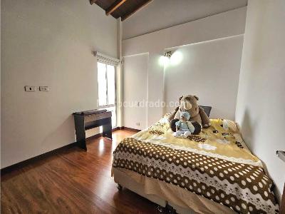 Casa de 3 alcobas en venta en San Lucas, Medellín, 150 m² · foto 13 de 19