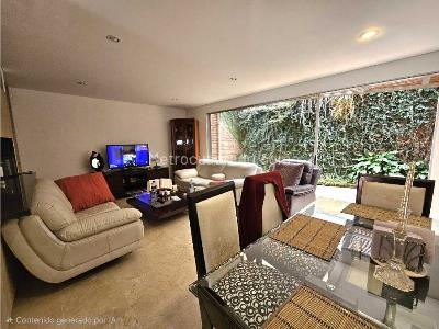 Casa de 3 alcobas en venta en San Lucas, Medellín, 150 m² · foto 4 de 19