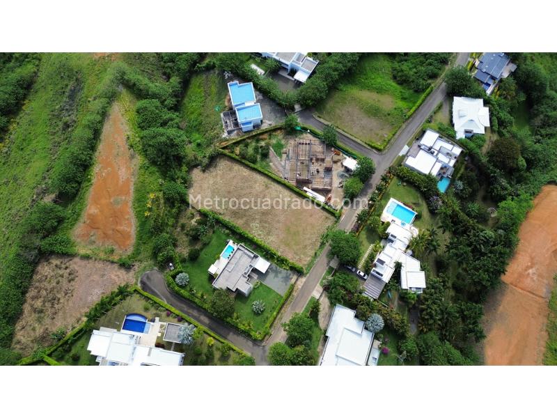 Lote en Venta, Cerritos, Pereira - Más