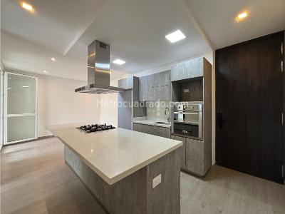 Apartamento en venta en Av, Pereira · foto 2 de 20
