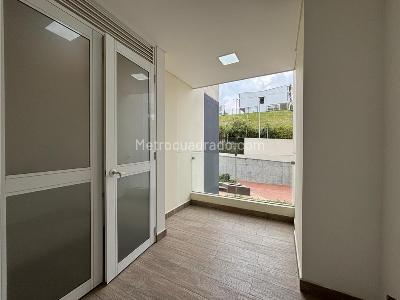 Apartamento en venta en Av, Pereira · foto 8 de 20
