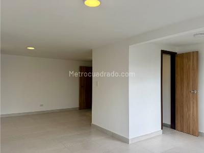 Apartamento de 2 alcobas en venta en 30 De Agosto, Pereira, 68 m² · foto 3 de 13