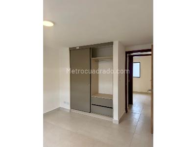 Apartamento de 2 alcobas en venta en 30 De Agosto, Pereira, 68 m² · foto 9 de 13