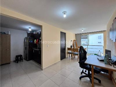Apartamento de 3 alcobas en venta en San Joaquin, Pereira, 58 m² · foto 2 de 12