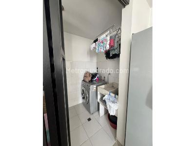 Apartamento de 2 alcobas en venta en Pinares, Pereira, 90 m² · foto 9 de 20