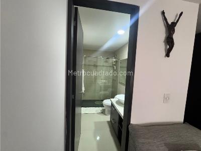 Apartamento de 2 alcobas en venta en Pinares, Pereira, 90 m² · foto 10 de 20