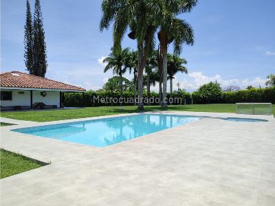 Casa de 5 alcobas en venta en Cerritos, Pereira · foto 2 de 20