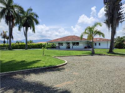 Casa de 5 alcobas en venta en Cerritos, Pereira · foto 9 de 20