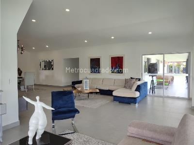 Casa de 5 alcobas en venta en Cerritos, Pereira · foto 13 de 20