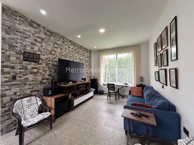 Casa de 4 alcobas en venta en Cerritos, Pereira, 1660 m² · foto 8 de 20