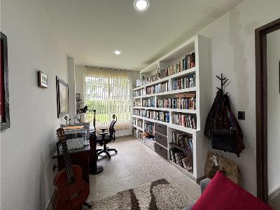 Casa de 4 alcobas en venta en Cerritos, Pereira, 1660 m² · foto 10 de 20