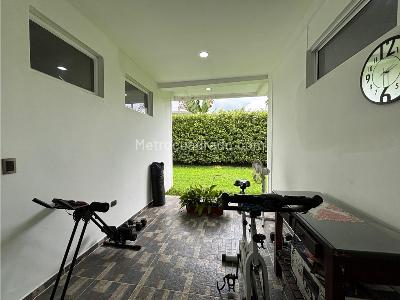 Casa de 4 alcobas en venta en Cerritos, Pereira, 1660 m² · foto 11 de 20