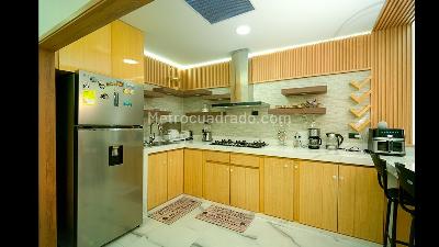 Casa de 3 alcobas en venta en La Esperanza, Villavicencio, 168 m² · foto 12 de 20