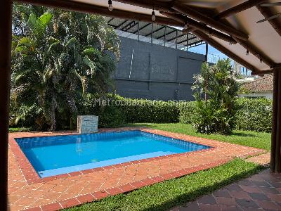 Casa de 4 alcobas en venta en Villa Claudia, Villavicencio, 1230 m² · foto 11 de 19