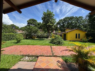 Casa de 4 alcobas en venta en Villa Claudia, Villavicencio, 1230 m² · foto 13 de 19