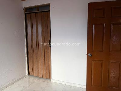 Casa de 5 alcobas en arriendo en Barrio San Antonio, Villavicencio, 300 m² · foto 6 de 18