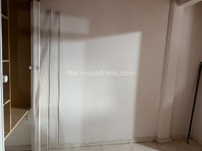 Casa de 5 alcobas en arriendo en Barrio San Antonio, Villavicencio, 300 m² · foto 7 de 18