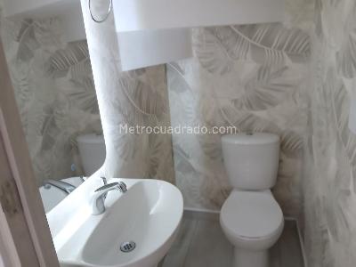 Casa de 3 alcobas en arriendo en Pereira, 95 m² · foto 2 de 19