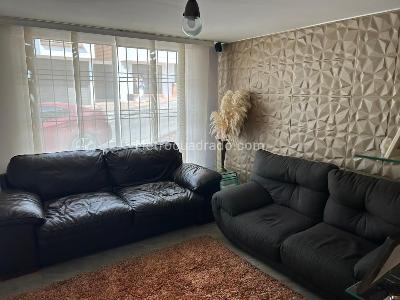 Casa en venta en Palermo, Manizales · foto 2 de 19