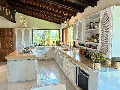 Casa en venta en La Alhambra, Manizales · foto 2 de 19