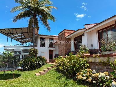 Casa en venta en La Alhambra, Manizales · foto 4 de 19