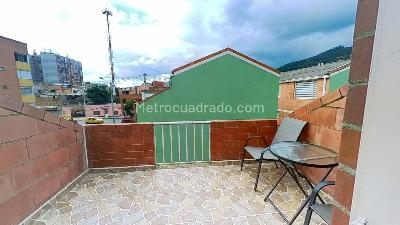 Apartamento de 3 alcobas en venta en Usaquen San Antonio, Bogotá, 70 m² · foto 3 de 20