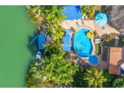 Casa de 4 alcobas en venta en Isla De Baru, Cartagena, 1760 m² · foto 3 de 18