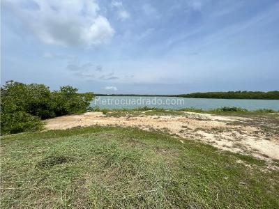 Casa de 5 alcobas en venta en Isla De Baru, Cartagena, 1800 m² · foto 3 de 20