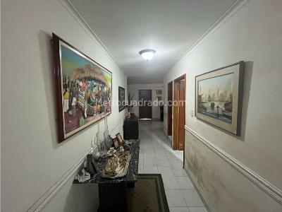 Apartamento de 3 alcobas en venta en Bocagrande, Cartagena, 220 m² · foto 8 de 16