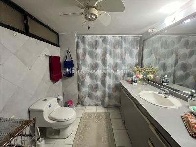 Apartamento de 3 alcobas en venta en Bocagrande, Cartagena, 220 m² · foto 12 de 16
