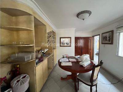 Apartamento de 3 alcobas en venta en Bocagrande, Cartagena, 220 m² · foto 13 de 16