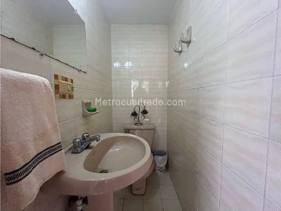Apartamento de 3 alcobas en venta en Bocagrande, Cartagena, 220 m² · foto 14 de 16