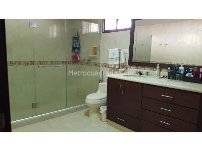 Casa de 4 alcobas en venta en Altos De Riomar, Barranquilla, 550 m² · foto 5 de 11